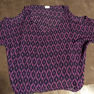 Navy blue and pink top with shoulder cut outs